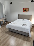 Ulysses Apartments Ermou