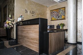 Hotel Marshal
