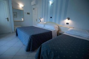 Room-viareggio Live in Top Deco