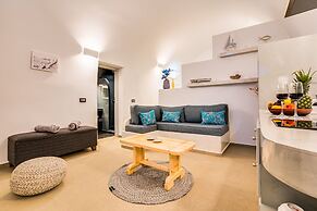Tiara Suites