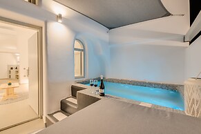 Tiara Suites