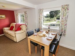 3 Oaks Lodge