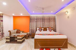 Fabhotel Mega Royal