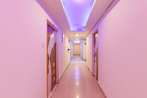 Fabhotel Mega Royal