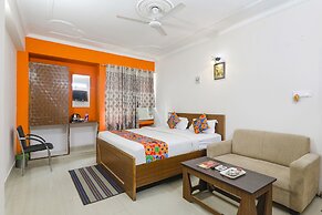 Fabhotel Mega Royal