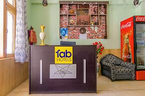 Fabhotel Sissu Regency