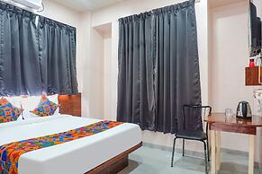 Fabhotel Skyline I