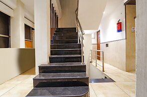 Fabhotel Karpagam