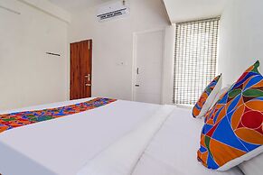 Fabhotel Snow Drop