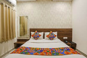 Fabhotel Prince Mama