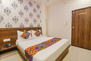 Fabhotel Prince Mama