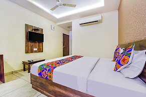 Fabhotel Padmawati Palace