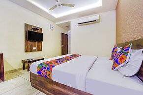Fabhotel Padmawati Palace