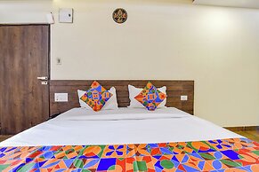 Fabhotel Padmawati Palace