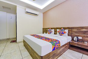 Fabhotel Padmawati Palace