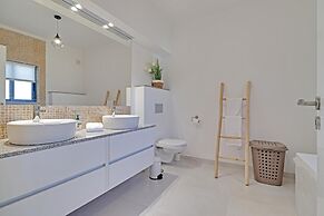 Casa Ferraguido by Portucasa